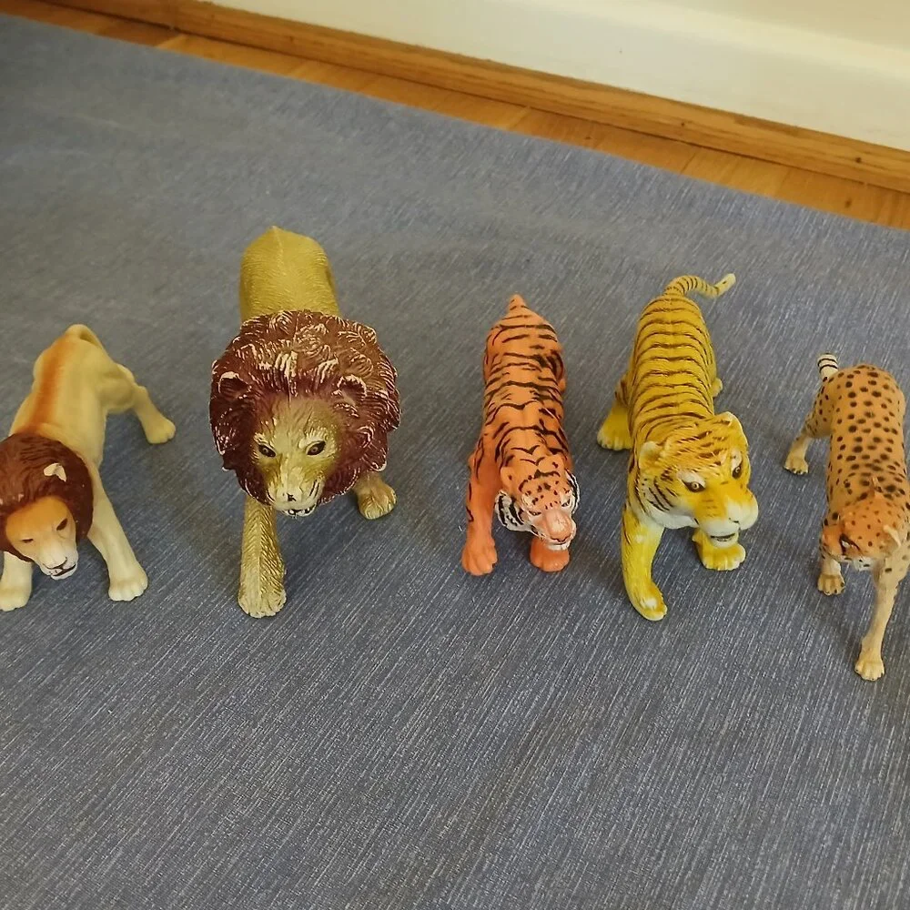 Jungle Animals: Lion, Jacquard, Tiger Toy Hard Plastic PVC x 5 figures